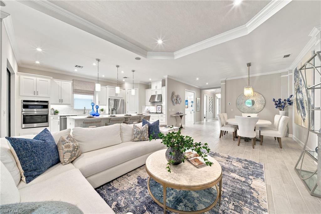ESPLANADE - Residential