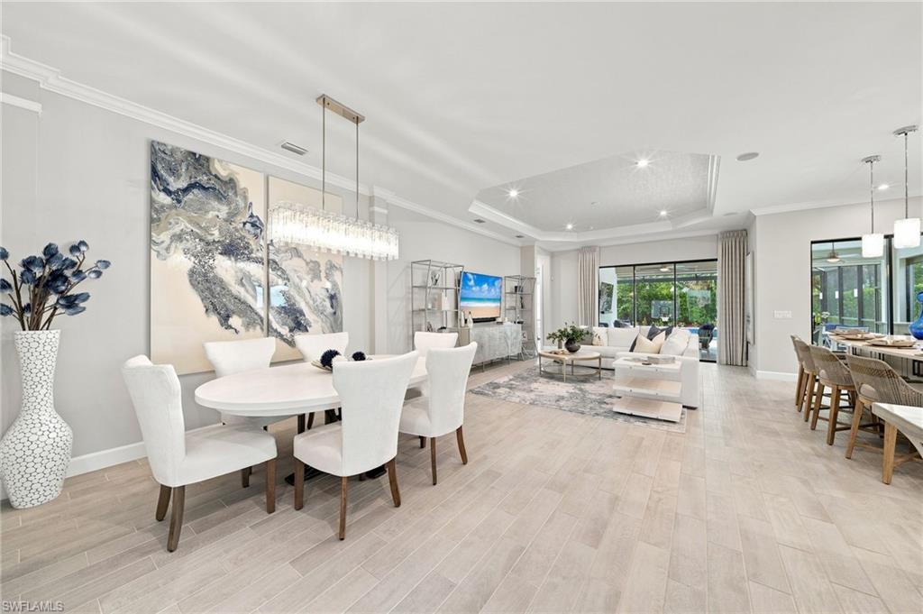 ESPLANADE - Residential