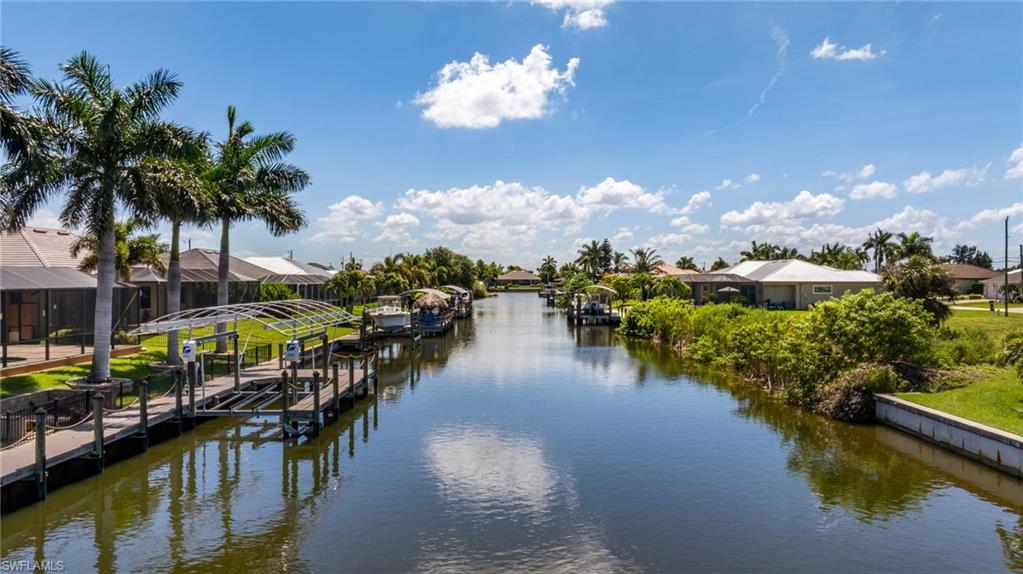 CAPE CORAL - Land