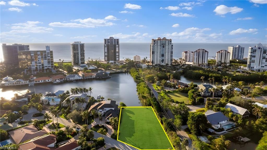 PARK SHORE - Residential