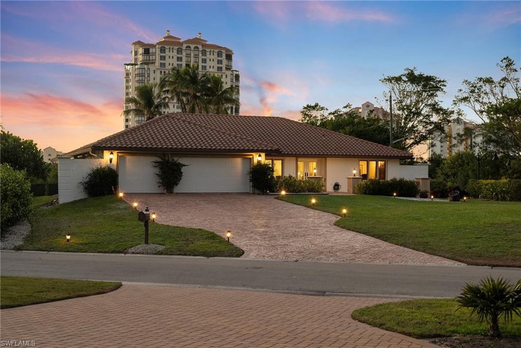 PARK SHORE - Residential
