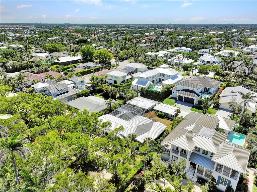 OLDE NAPLES - Residential