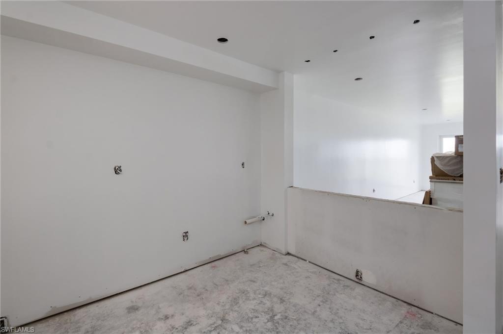 SAND CAPER - Residential