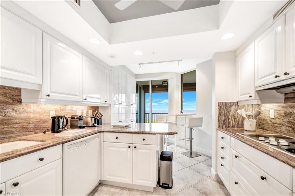 CORONADO - Residential Lease