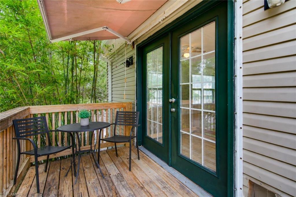 LEAWOOD LAKES - Residential