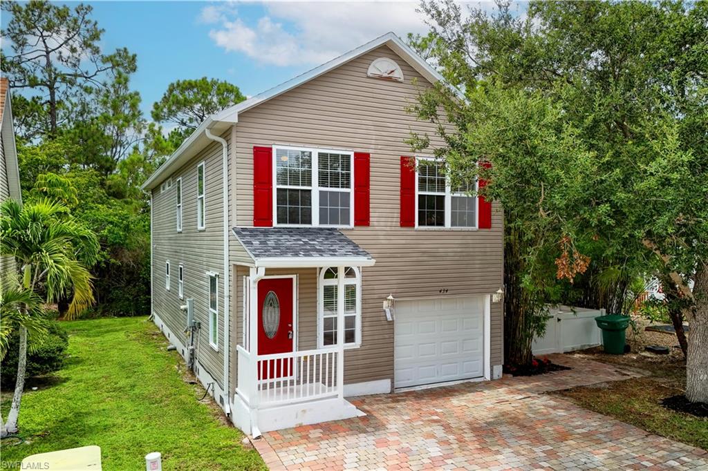LEAWOOD LAKES - Residential