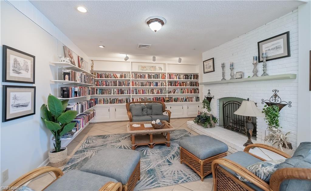 OLD BRIDGE VILLAGE - Residential Lease
