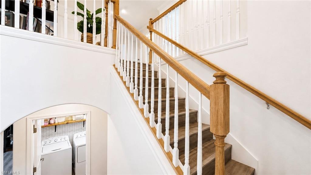 PORTICO - Residential