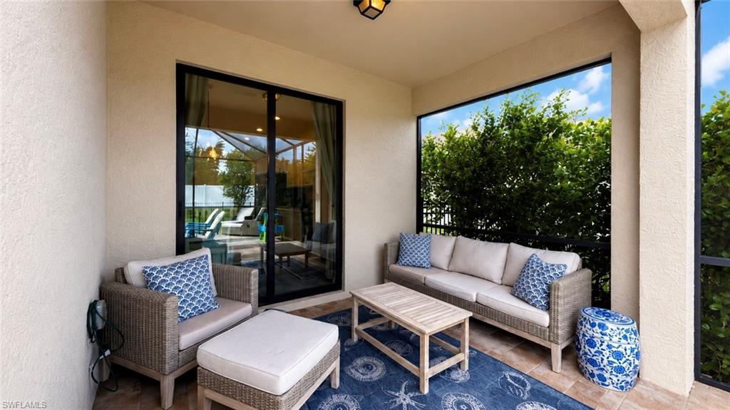 PORTICO - Residential