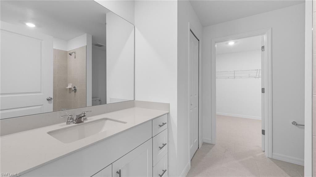 SAVANNA LAKES - Residential
