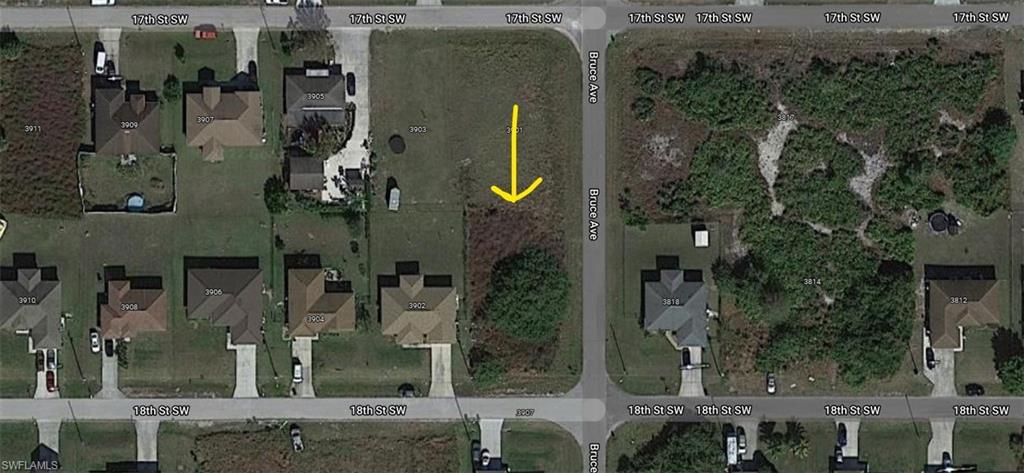 LEHIGH ACRES - Land