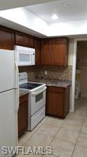 LOCHMOOR - Residential Lease