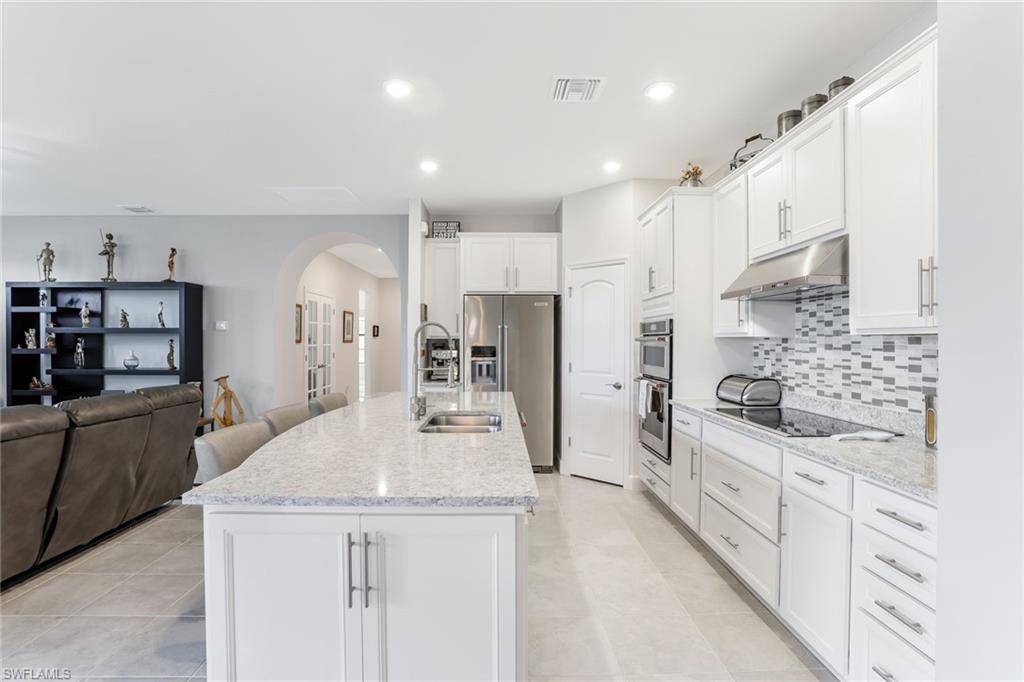 AVALON PARK - Residential