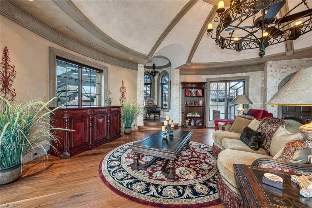 QUAIL WEST - Residential