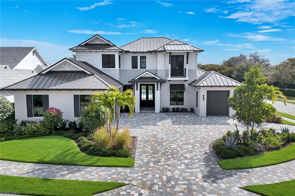 THE ENCLAVE OF DISTINCTION - Residential