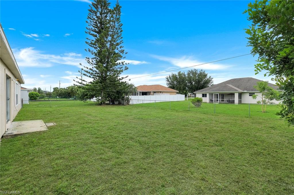 CAPE CORAL - Residential