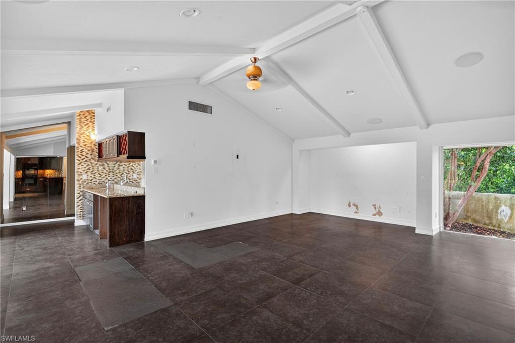 TANGLEWOOD - Residential