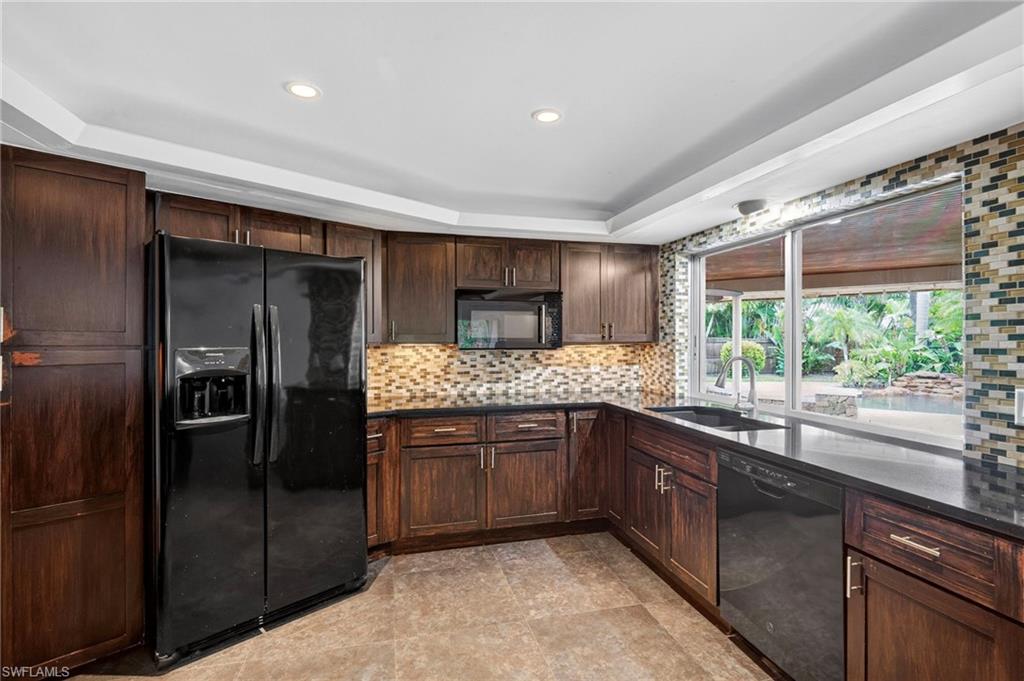 TANGLEWOOD - Residential