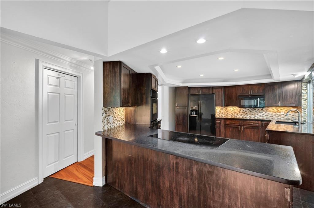 TANGLEWOOD - Residential