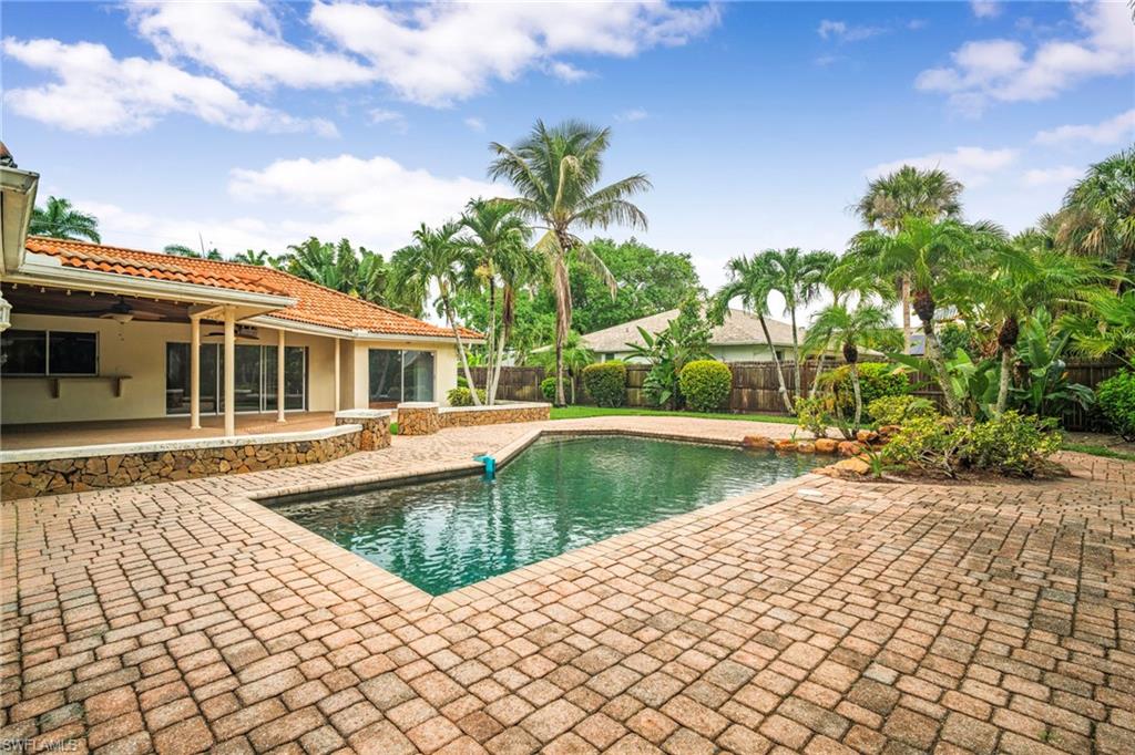 TANGLEWOOD - Residential
