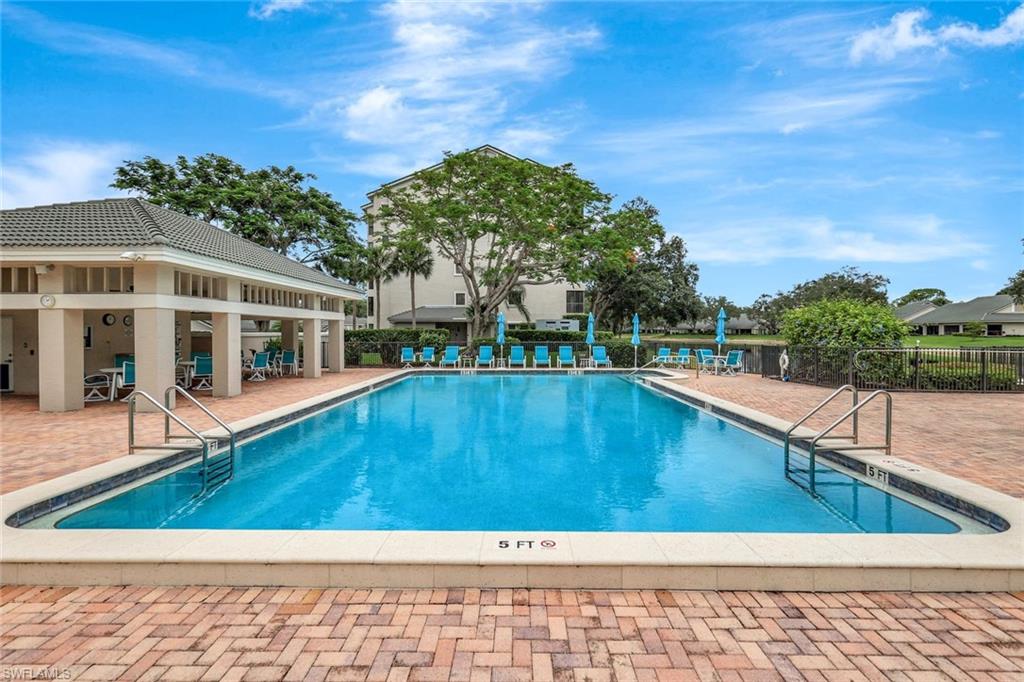 ARBOR TRACE - Residential