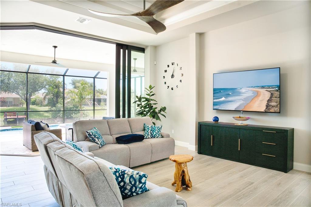 LONG MEADOW - Residential
