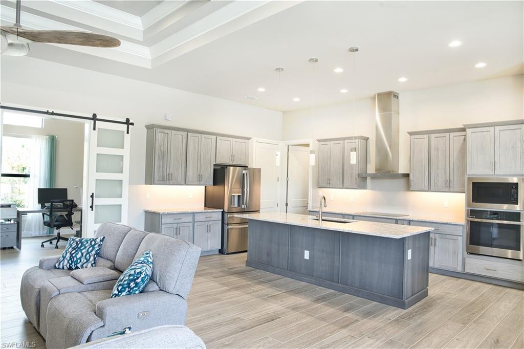 LONG MEADOW - Residential