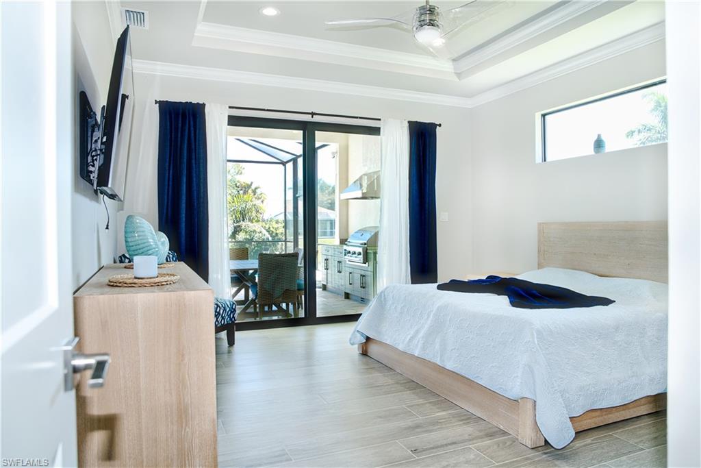 LONG MEADOW - Residential