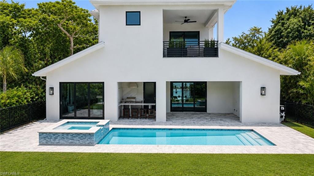 HALLENDALE - Residential