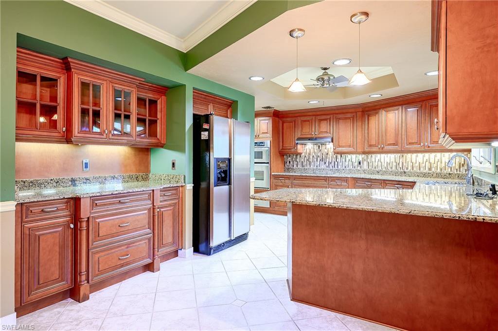 PELICAN BAY WOODS - Residential