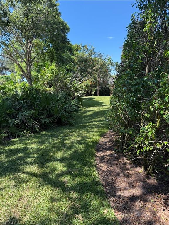 PELICAN BAY WOODS - Residential