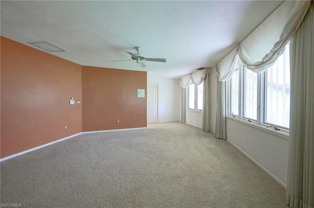 PELICAN BAY WOODS - Residential