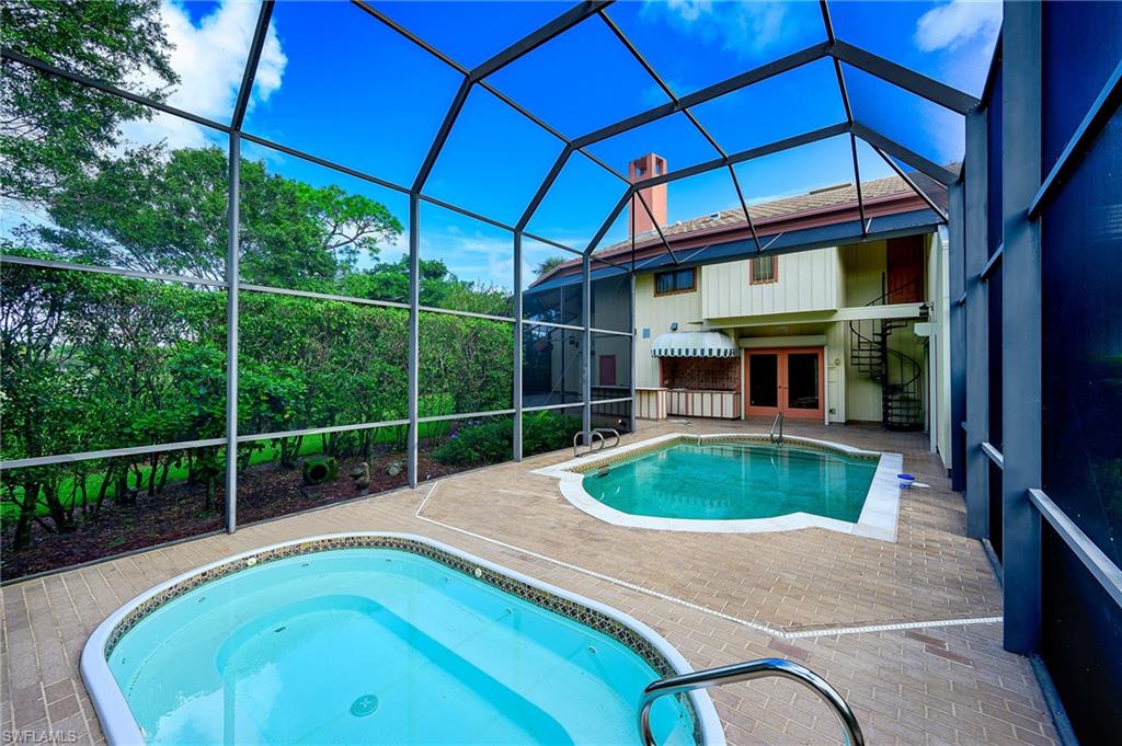 PELICAN BAY WOODS - Residential