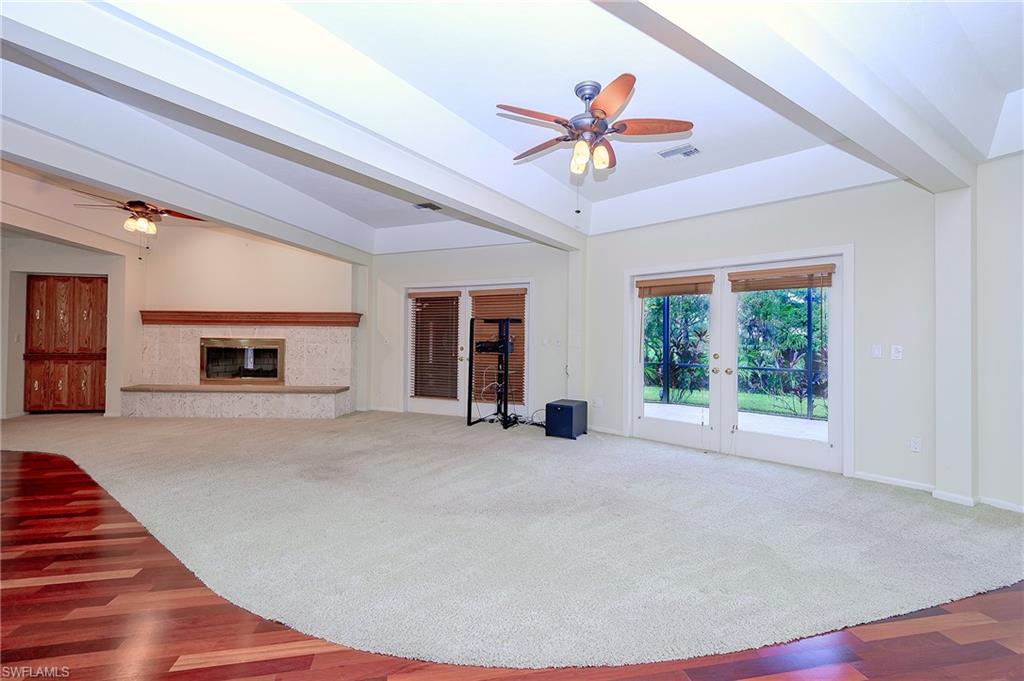 PELICAN BAY WOODS - Residential