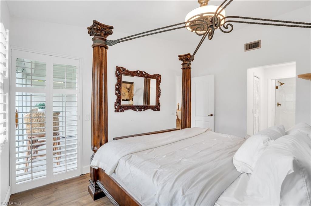 COUNTRY GLEN - Residential