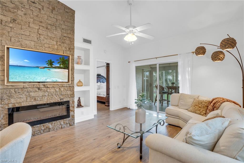 COUNTRY GLEN - Residential