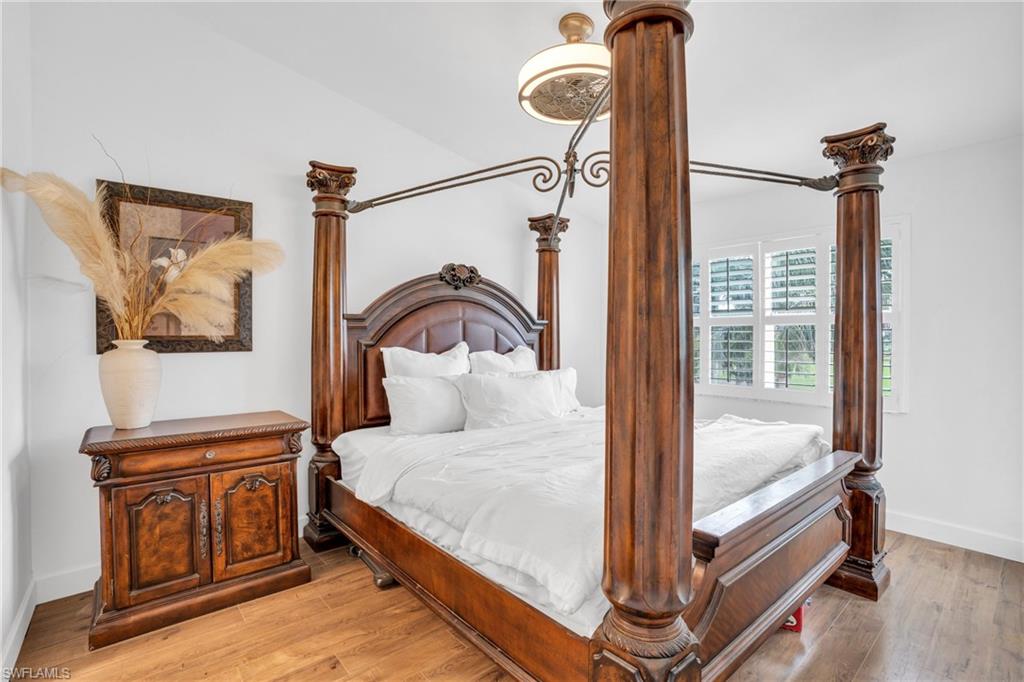 COUNTRY GLEN - Residential