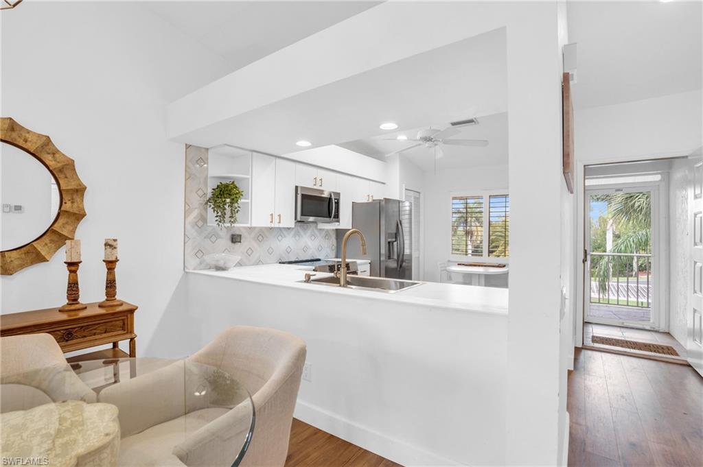 COUNTRY GLEN - Residential