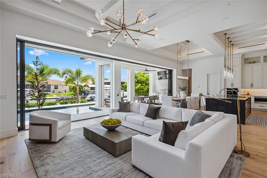 MARCO ISLAND - Residential