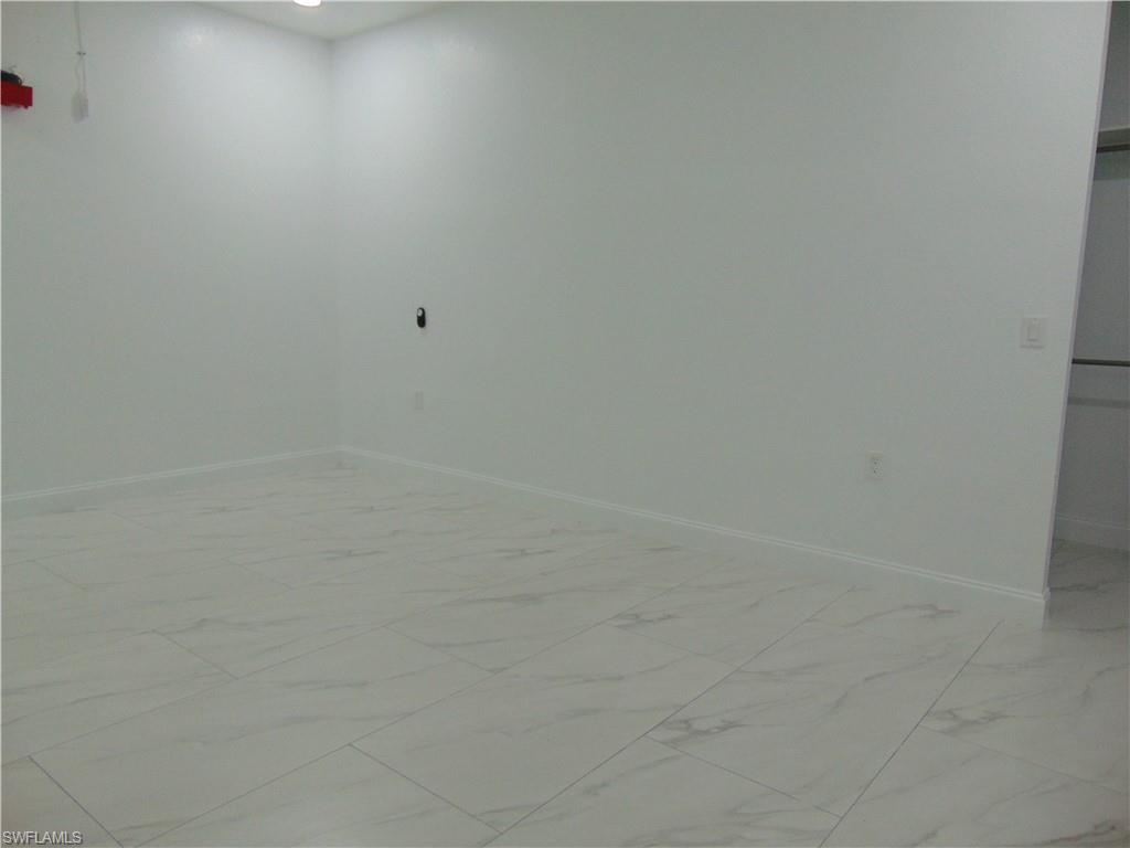 PORT LABELLE - Residential Lease