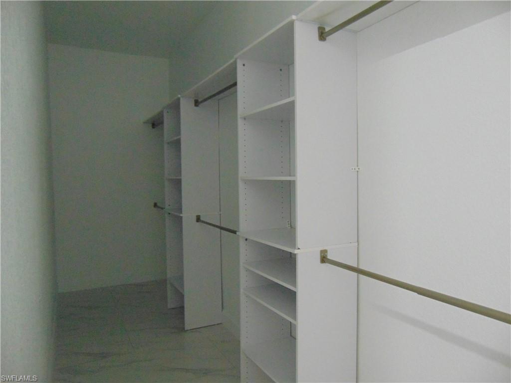 PORT LABELLE - Residential Lease