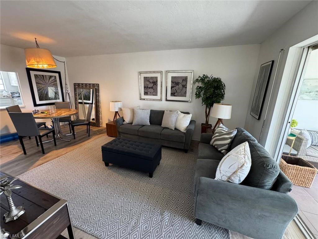 ALAMANDA - Residential Lease