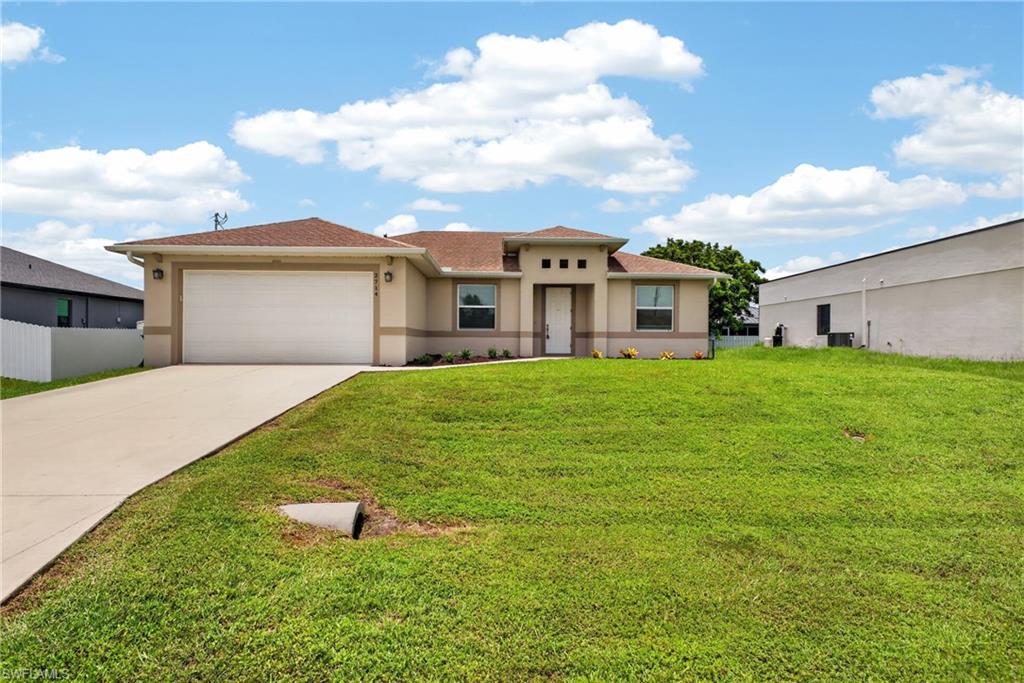 CAPE CORAL - Residential