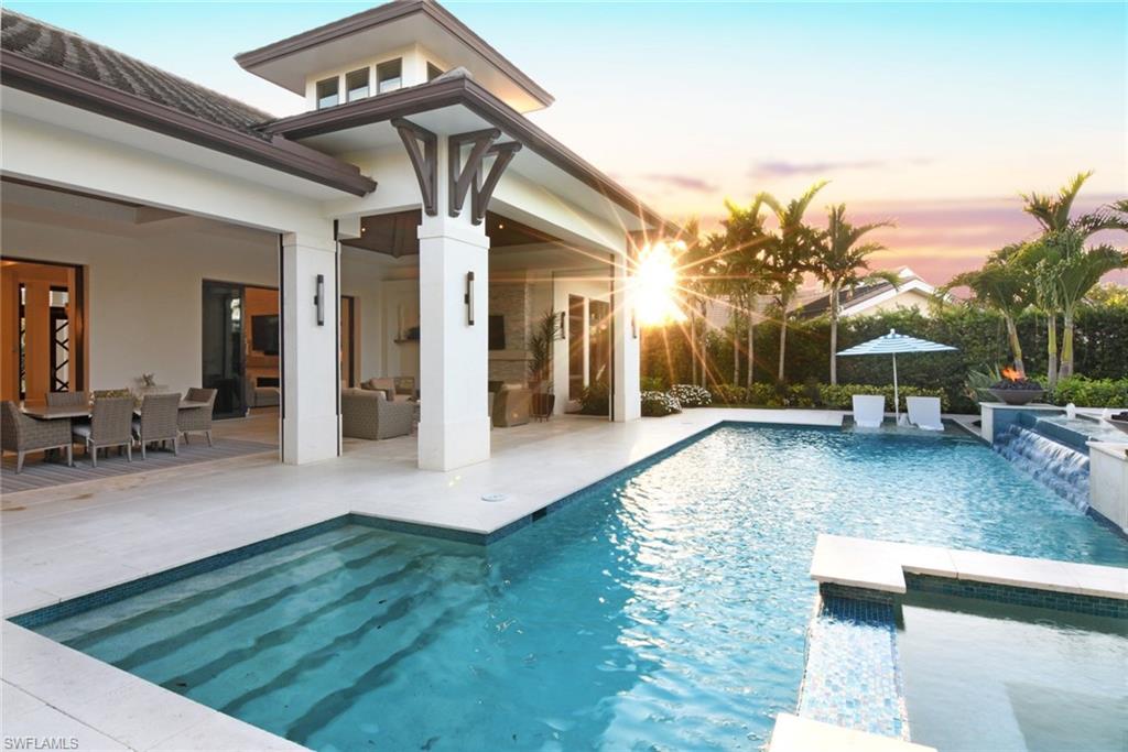 PELICAN BAY WOODS - Residential