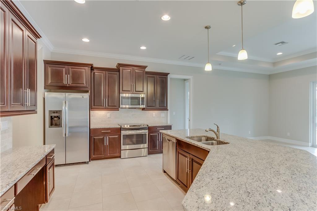FAIRWINDS - Residential