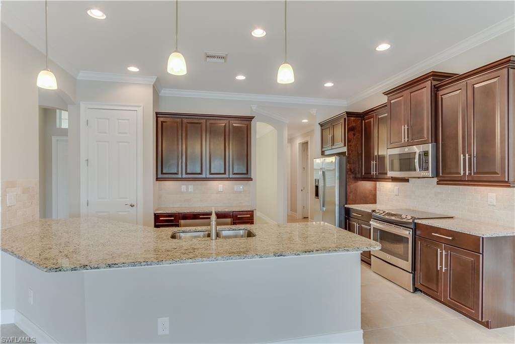 FAIRWINDS - Residential