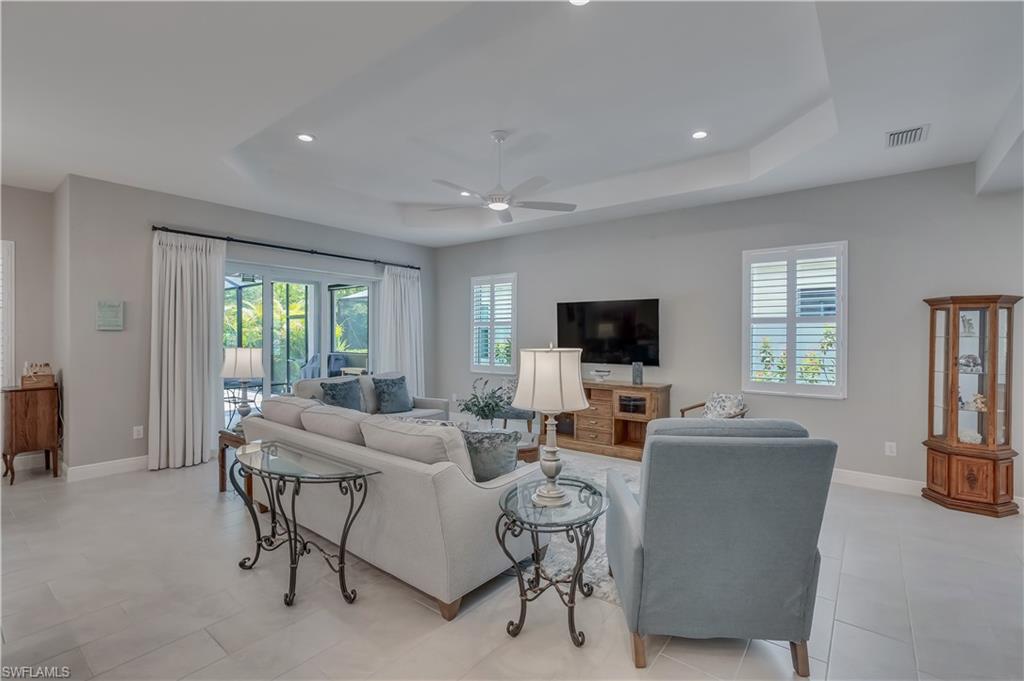 DANIELS PLACE - Residential