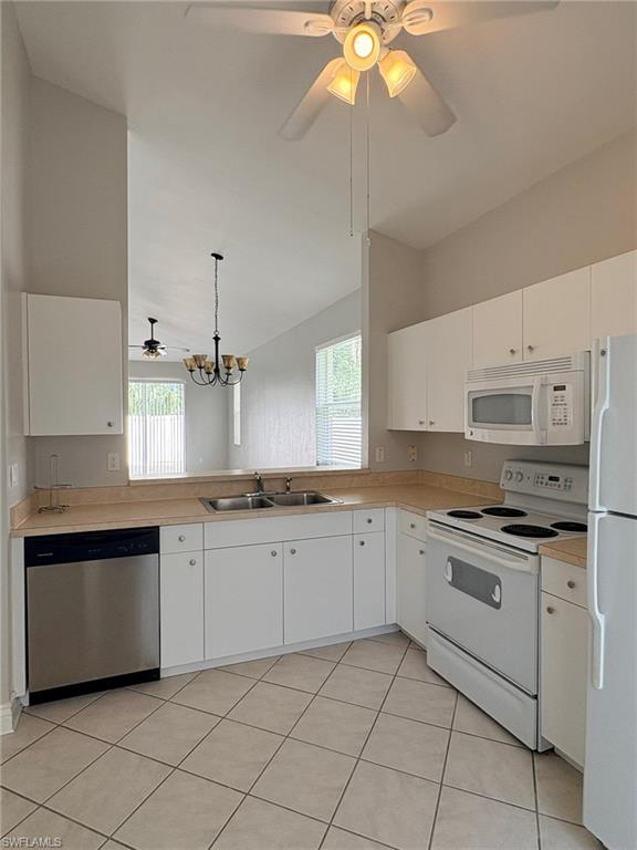 FOREST LAKE TOWNHOMES - Residential Lease