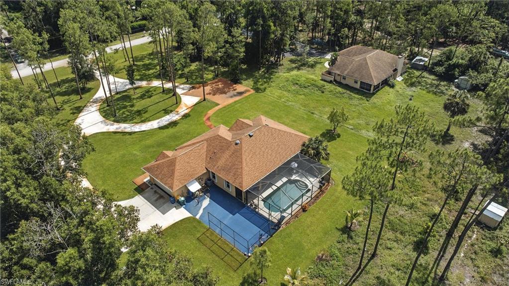 GOLDEN GATE ESTATES - Residential