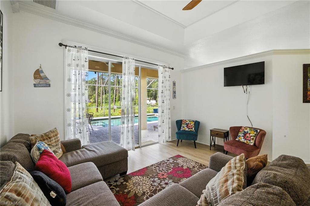 GOLDEN GATE ESTATES - Residential